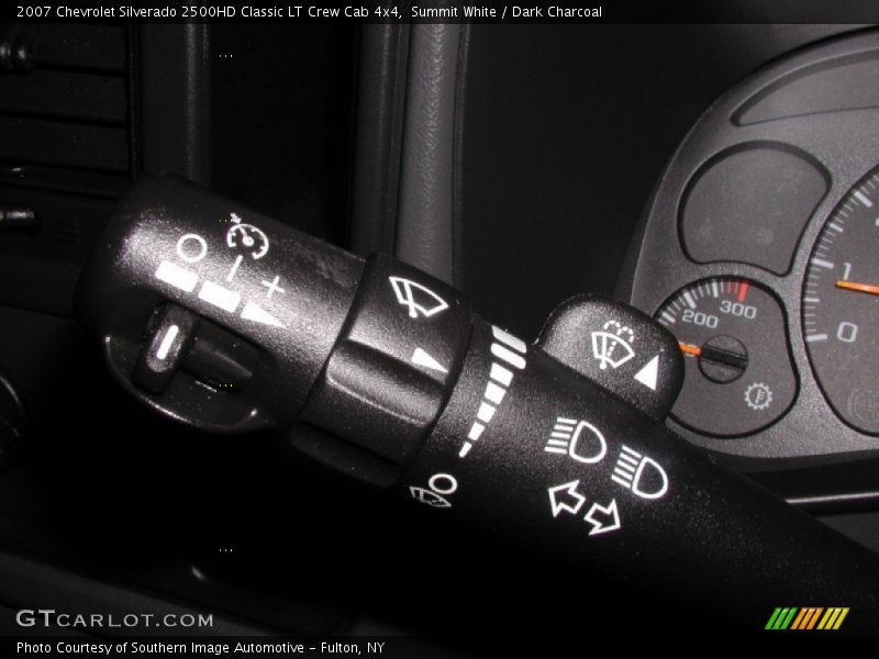 Summit White / Dark Charcoal 2007 Chevrolet Silverado 2500HD Classic LT Crew Cab 4x4