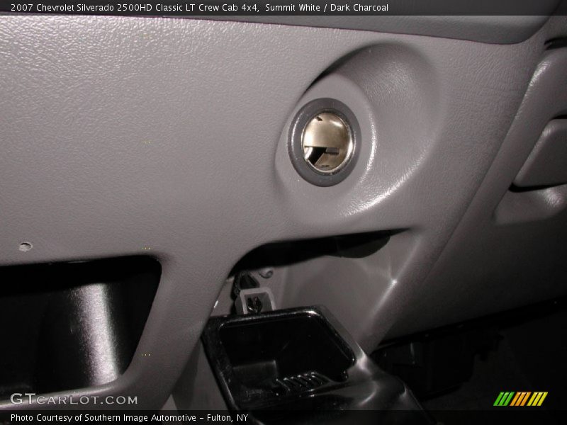 Summit White / Dark Charcoal 2007 Chevrolet Silverado 2500HD Classic LT Crew Cab 4x4