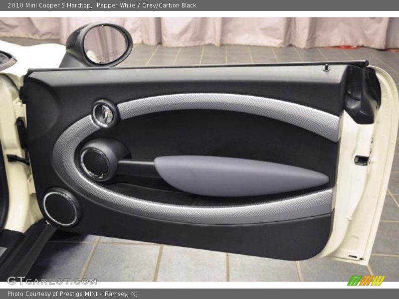 Pepper White / Grey/Carbon Black 2010 Mini Cooper S Hardtop