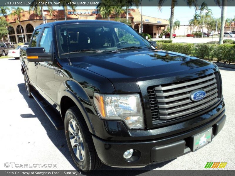 Tuxedo Black / Black 2010 Ford F150 FX2 SuperCrew