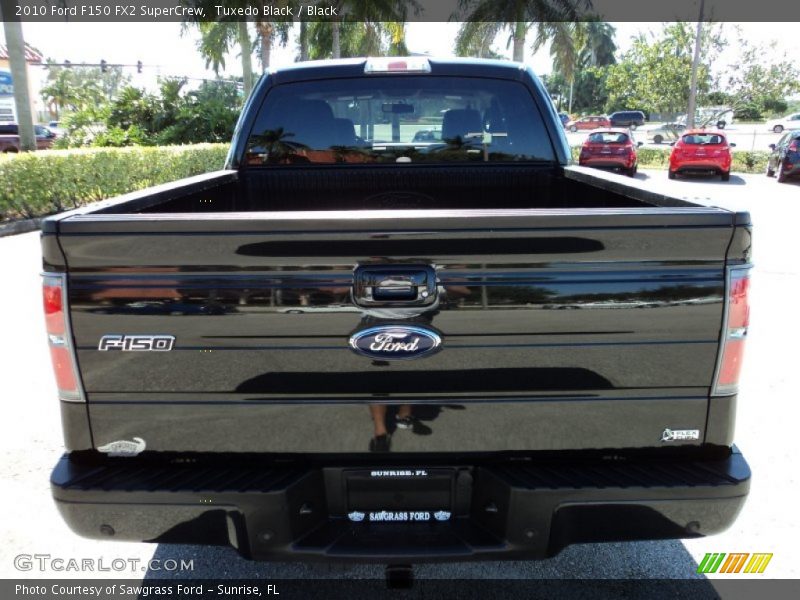 Tuxedo Black / Black 2010 Ford F150 FX2 SuperCrew