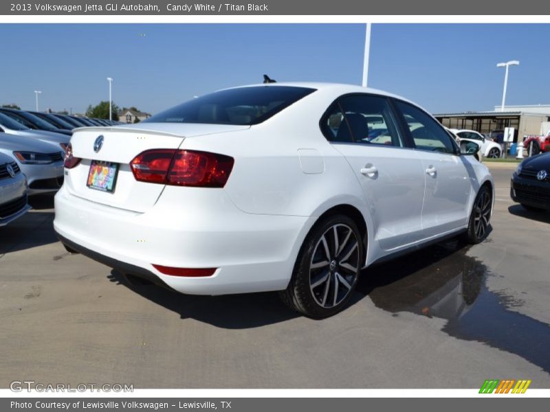 Candy White / Titan Black 2013 Volkswagen Jetta GLI Autobahn