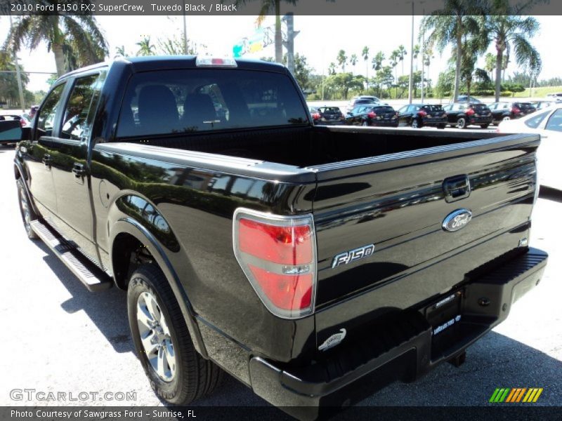 Tuxedo Black / Black 2010 Ford F150 FX2 SuperCrew