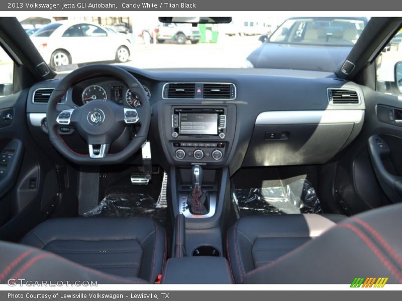 Candy White / Titan Black 2013 Volkswagen Jetta GLI Autobahn
