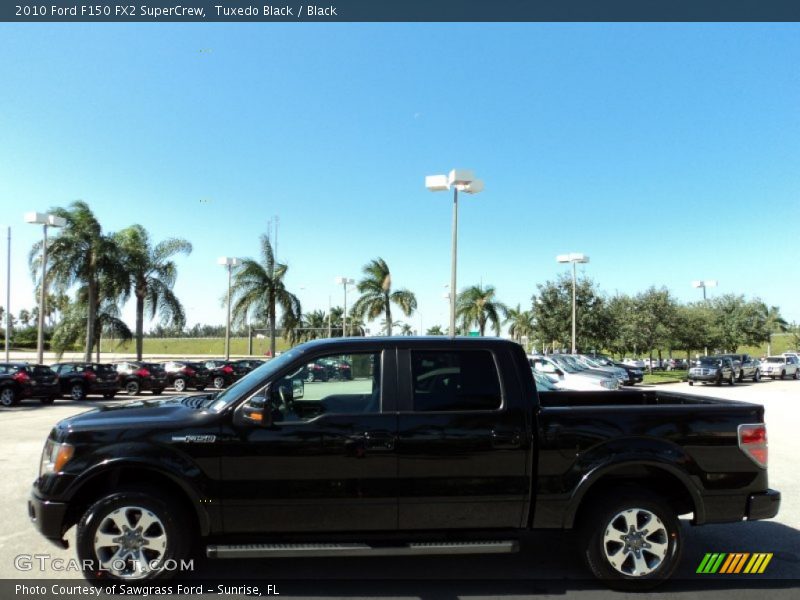 Tuxedo Black / Black 2010 Ford F150 FX2 SuperCrew