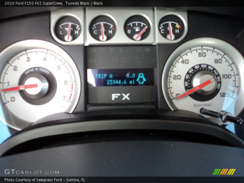 Tuxedo Black / Black 2010 Ford F150 FX2 SuperCrew