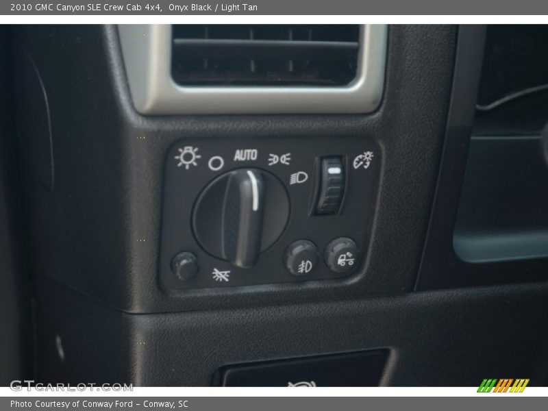 Onyx Black / Light Tan 2010 GMC Canyon SLE Crew Cab 4x4