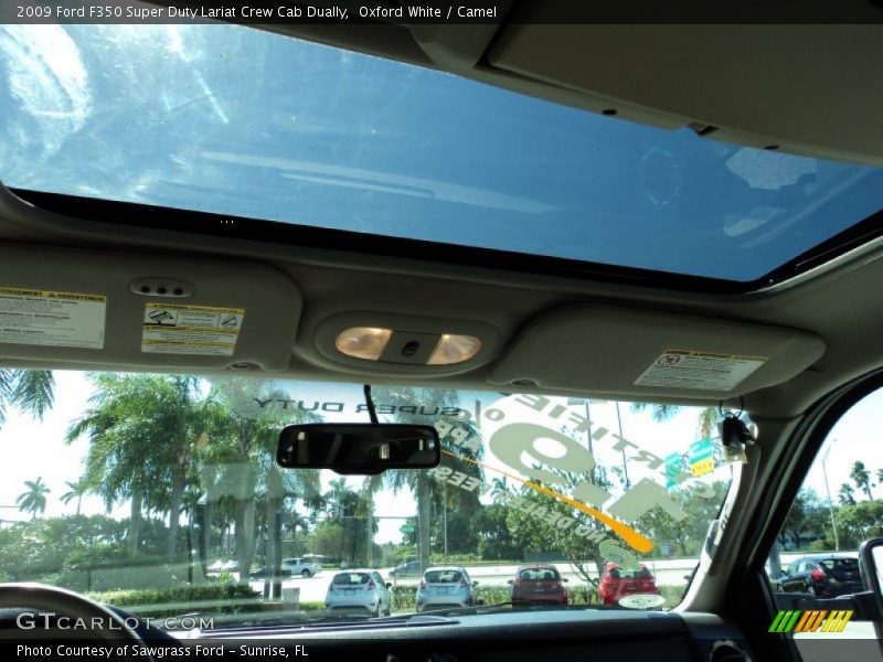 Oxford White / Camel 2009 Ford F350 Super Duty Lariat Crew Cab Dually