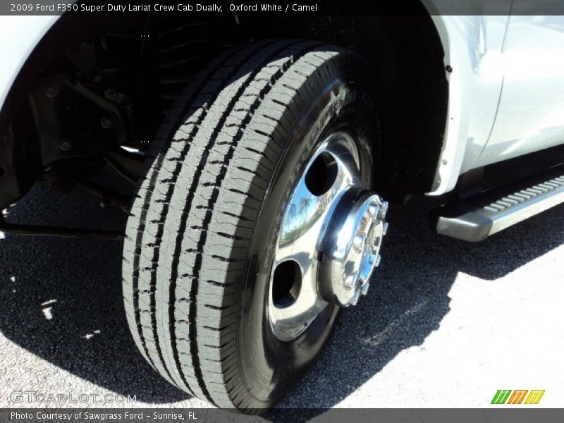 Oxford White / Camel 2009 Ford F350 Super Duty Lariat Crew Cab Dually