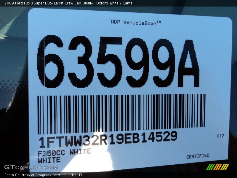 Oxford White / Camel 2009 Ford F350 Super Duty Lariat Crew Cab Dually