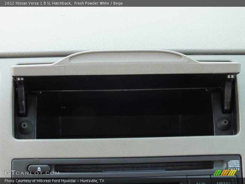 Fresh Powder White / Beige 2012 Nissan Versa 1.8 SL Hatchback