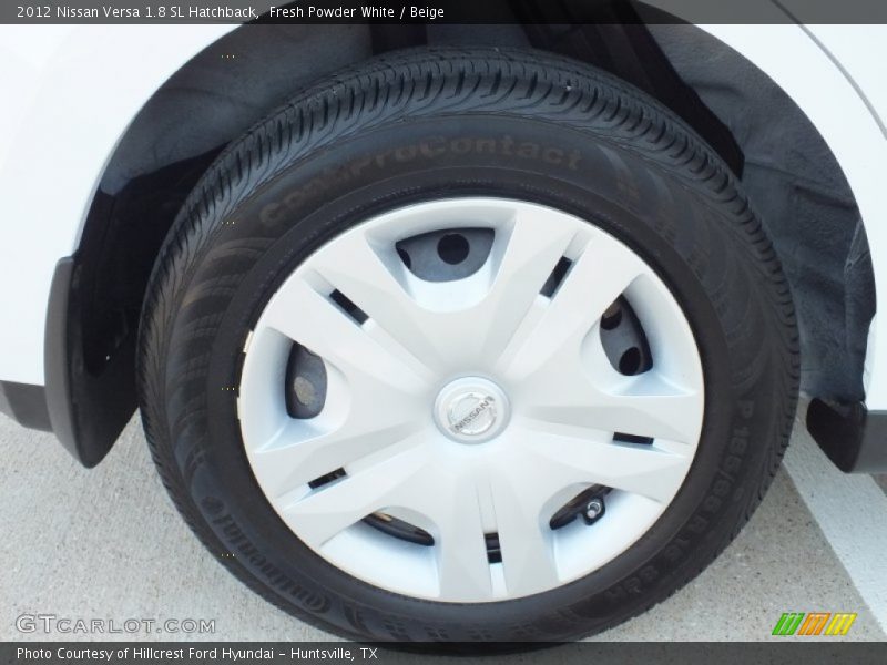Fresh Powder White / Beige 2012 Nissan Versa 1.8 SL Hatchback
