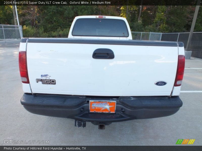 Oxford White / Medium Flint 2004 Ford F350 Super Duty XLT Crew Cab