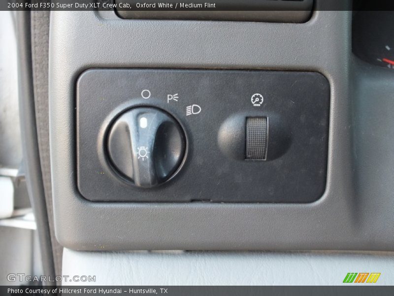 Oxford White / Medium Flint 2004 Ford F350 Super Duty XLT Crew Cab