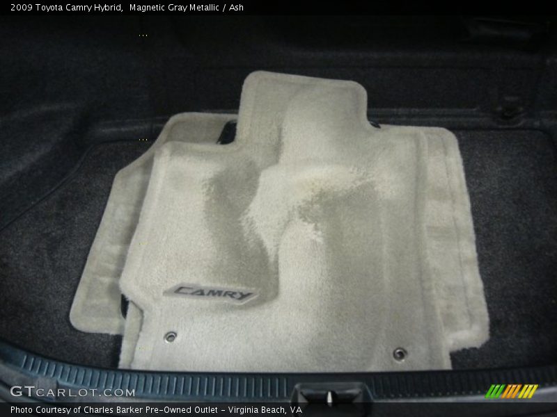Magnetic Gray Metallic / Ash 2009 Toyota Camry Hybrid