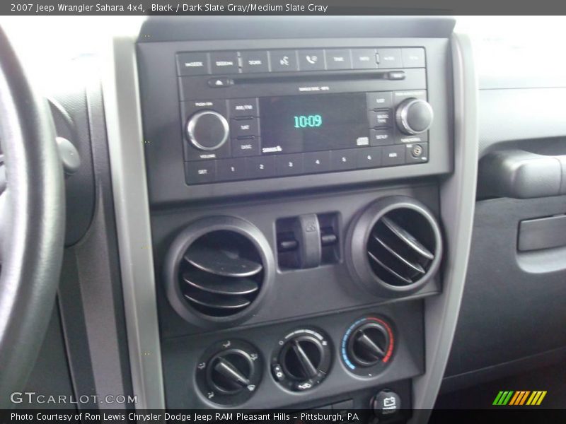 Black / Dark Slate Gray/Medium Slate Gray 2007 Jeep Wrangler Sahara 4x4