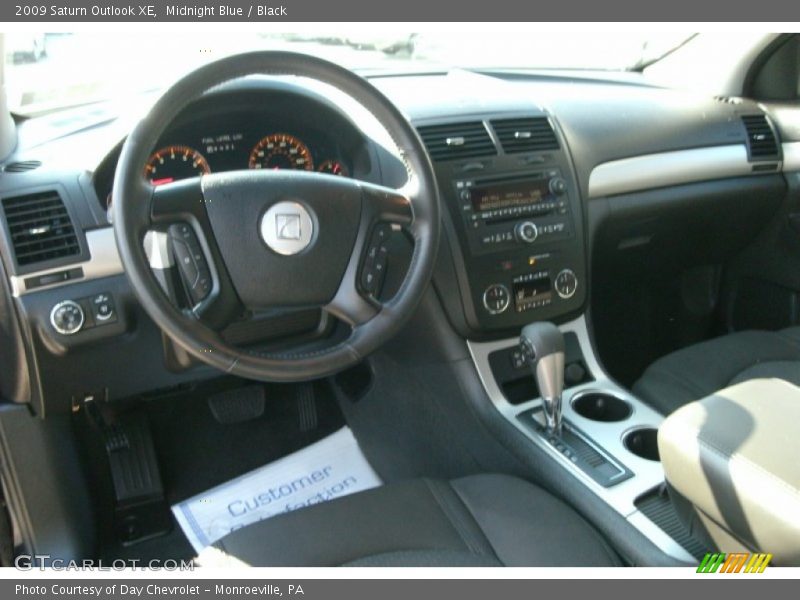 Midnight Blue / Black 2009 Saturn Outlook XE