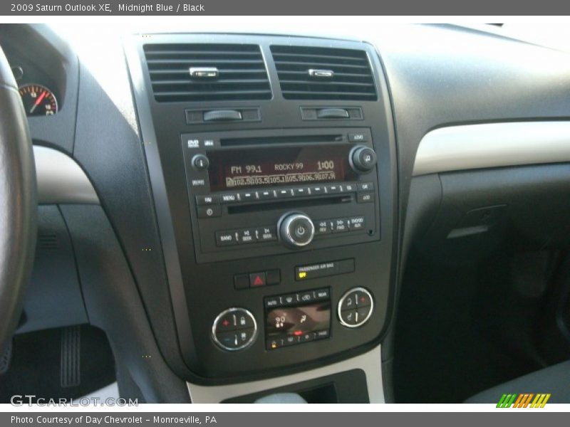 Midnight Blue / Black 2009 Saturn Outlook XE