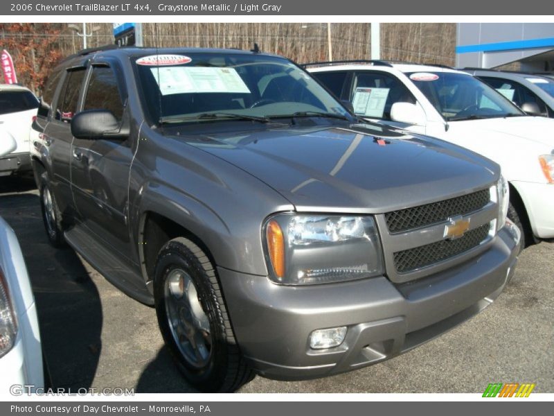 Graystone Metallic / Light Gray 2006 Chevrolet TrailBlazer LT 4x4