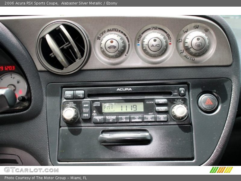 Controls of 2006 RSX Sports Coupe