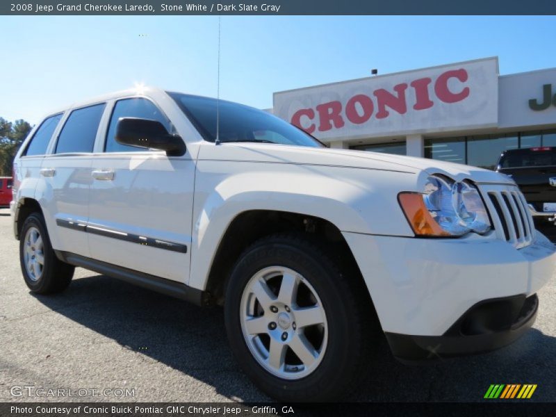 Stone White / Dark Slate Gray 2008 Jeep Grand Cherokee Laredo
