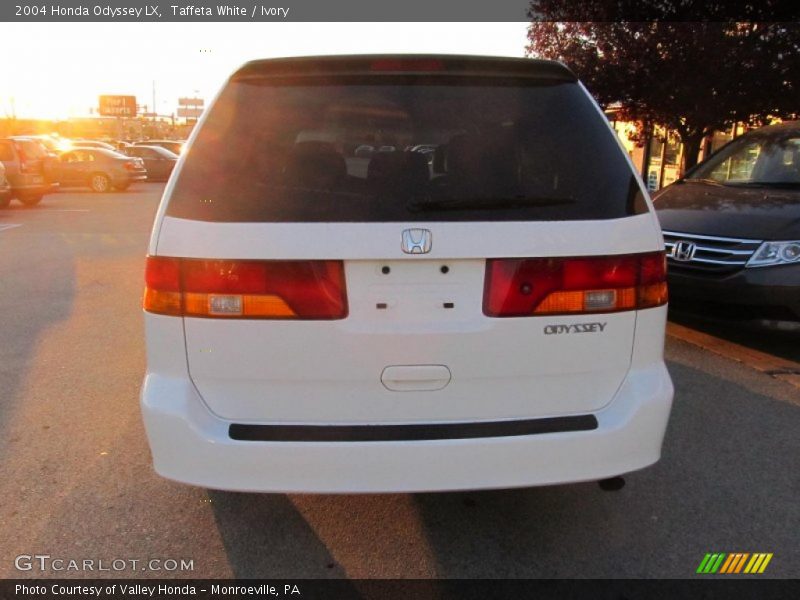 Taffeta White / Ivory 2004 Honda Odyssey LX