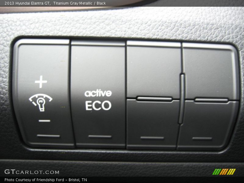 Titanium Gray Metallic / Black 2013 Hyundai Elantra GT