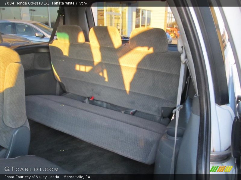 Taffeta White / Ivory 2004 Honda Odyssey LX