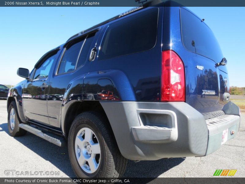 Midnight Blue Pearl / Graphite 2006 Nissan Xterra S