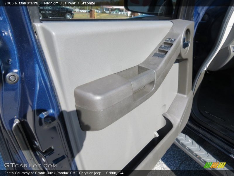 Midnight Blue Pearl / Graphite 2006 Nissan Xterra S