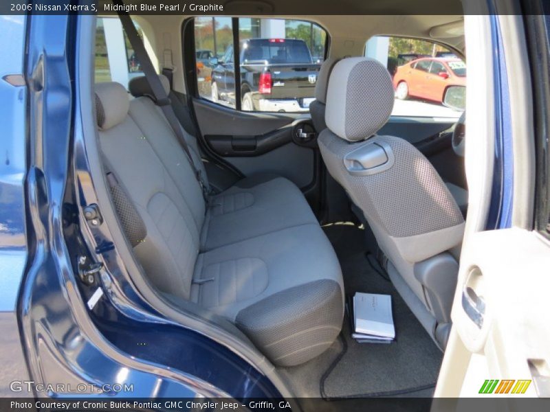 Midnight Blue Pearl / Graphite 2006 Nissan Xterra S