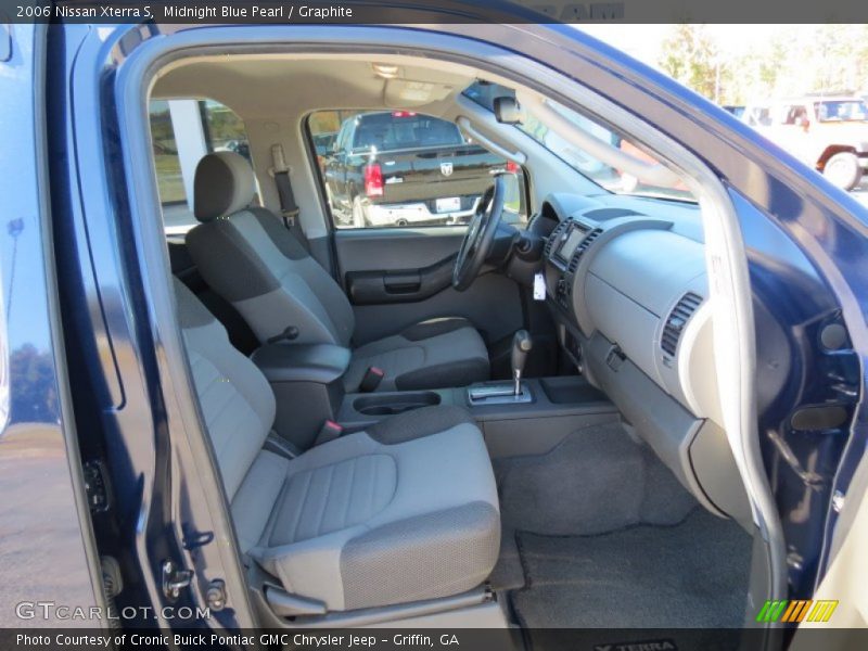 Midnight Blue Pearl / Graphite 2006 Nissan Xterra S