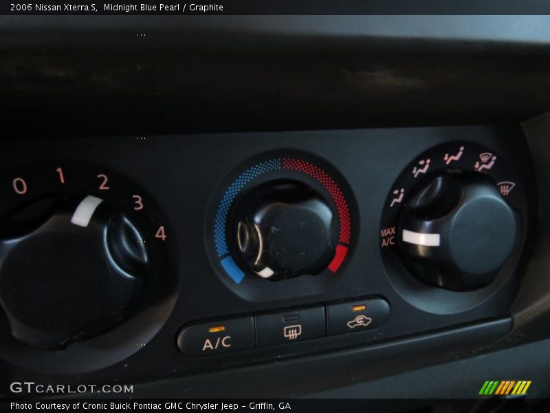Midnight Blue Pearl / Graphite 2006 Nissan Xterra S