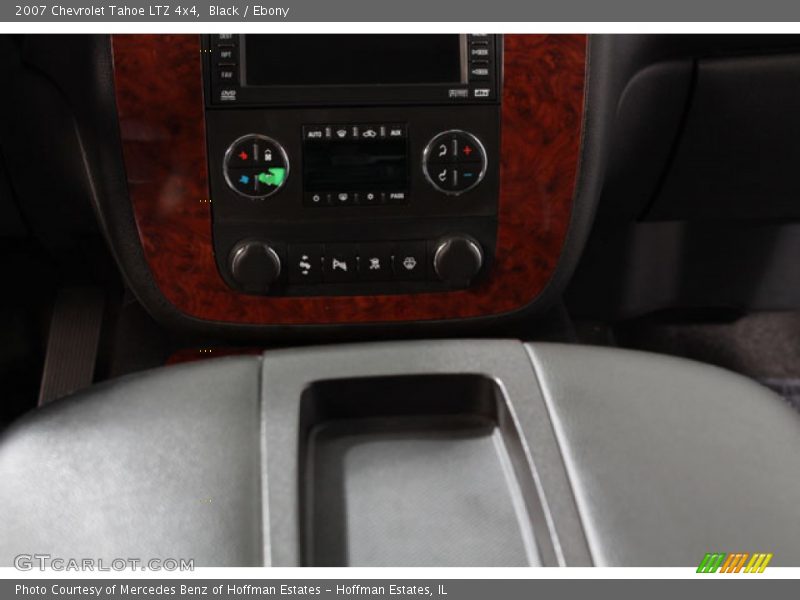 Black / Ebony 2007 Chevrolet Tahoe LTZ 4x4