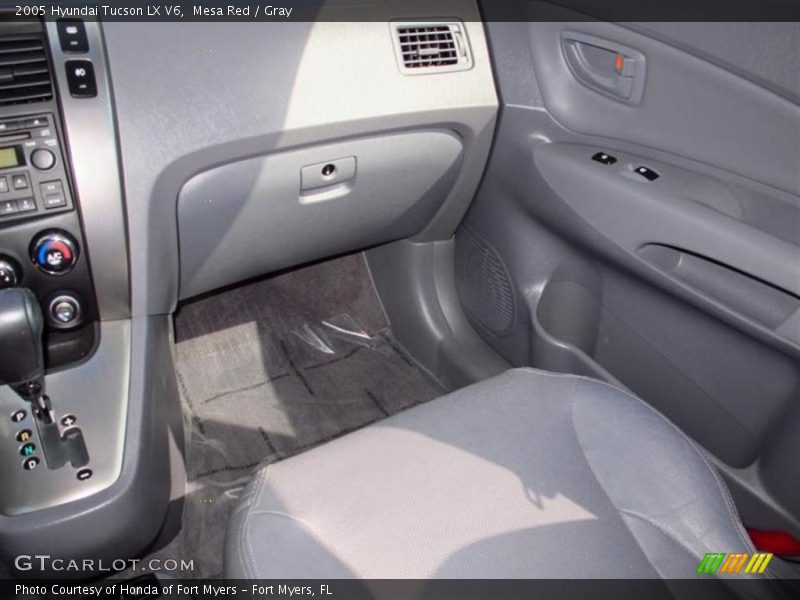 Mesa Red / Gray 2005 Hyundai Tucson LX V6