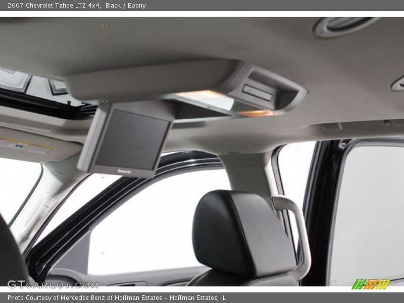 Black / Ebony 2007 Chevrolet Tahoe LTZ 4x4