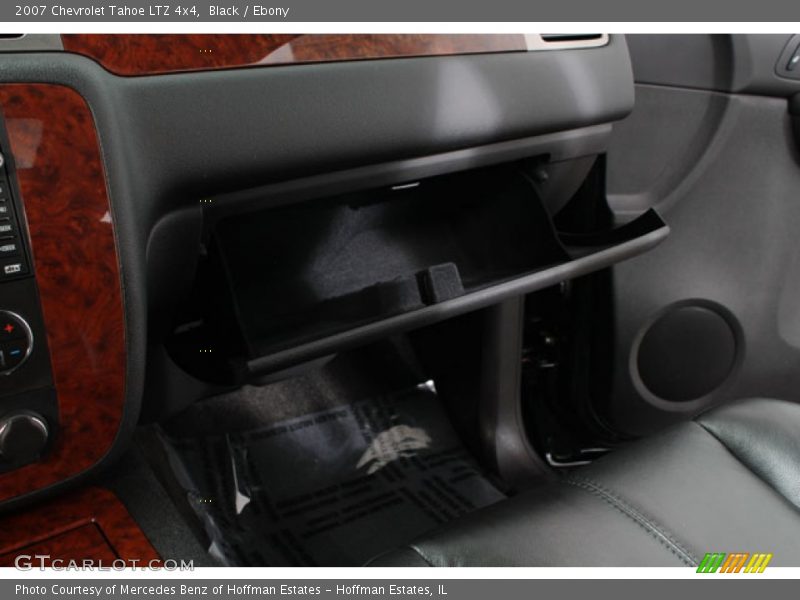 Black / Ebony 2007 Chevrolet Tahoe LTZ 4x4