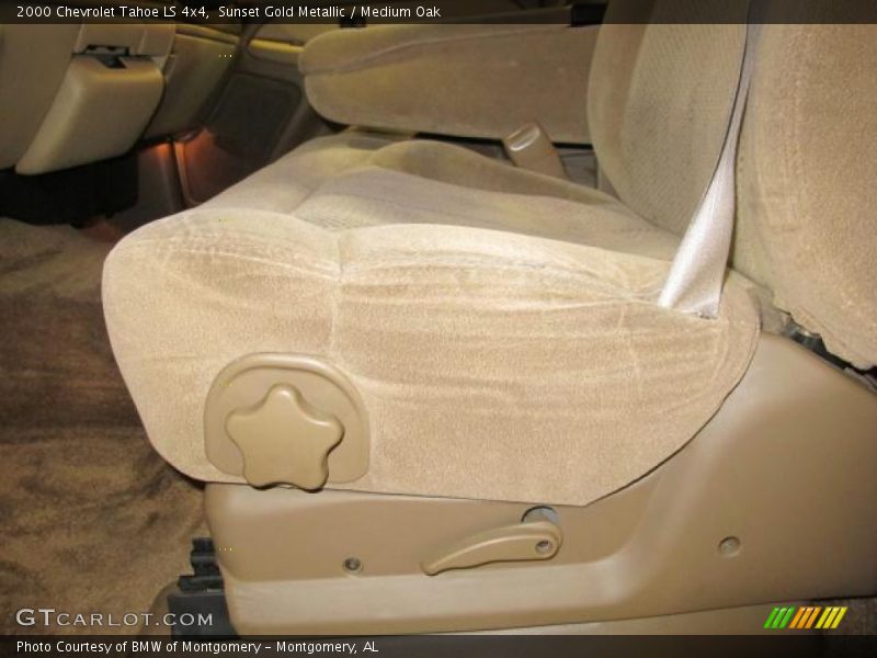 Sunset Gold Metallic / Medium Oak 2000 Chevrolet Tahoe LS 4x4