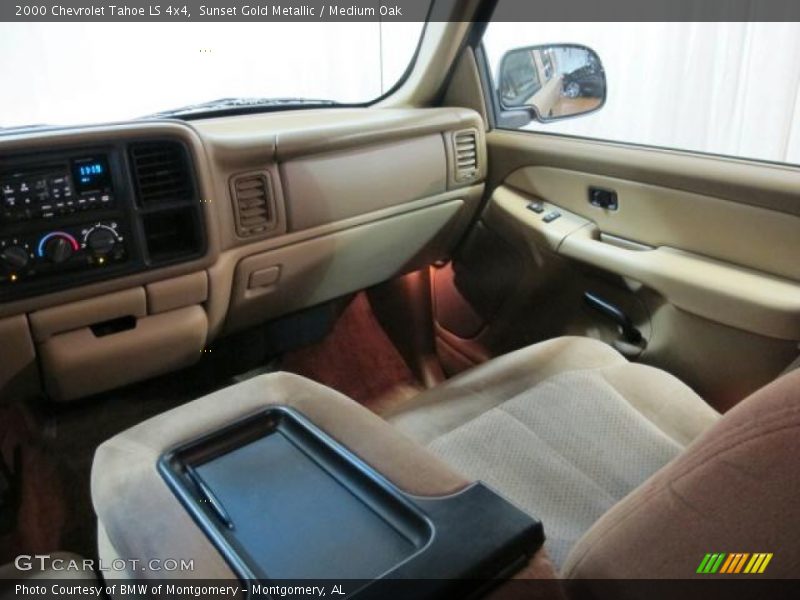 Sunset Gold Metallic / Medium Oak 2000 Chevrolet Tahoe LS 4x4