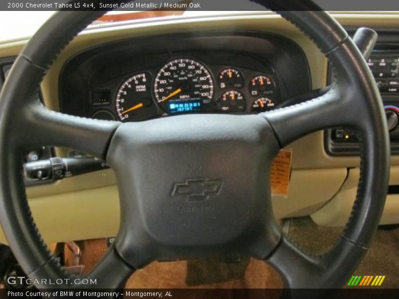 Sunset Gold Metallic / Medium Oak 2000 Chevrolet Tahoe LS 4x4