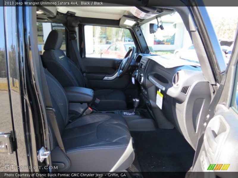 Black / Black 2013 Jeep Wrangler Unlimited Sahara 4x4