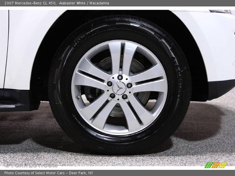 Alabaster White / Macadamia 2007 Mercedes-Benz GL 450