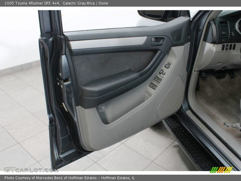 Galactic Gray Mica / Stone 2005 Toyota 4Runner SR5 4x4
