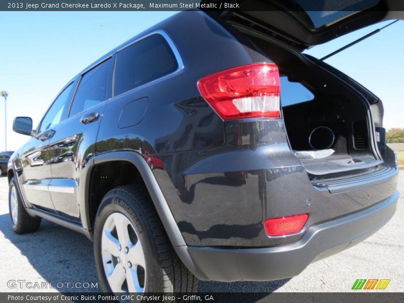 Maximum Steel Metallic / Black 2013 Jeep Grand Cherokee Laredo X Package