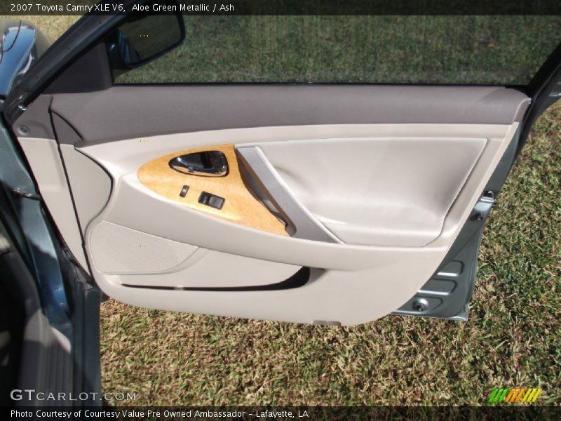 Aloe Green Metallic / Ash 2007 Toyota Camry XLE V6