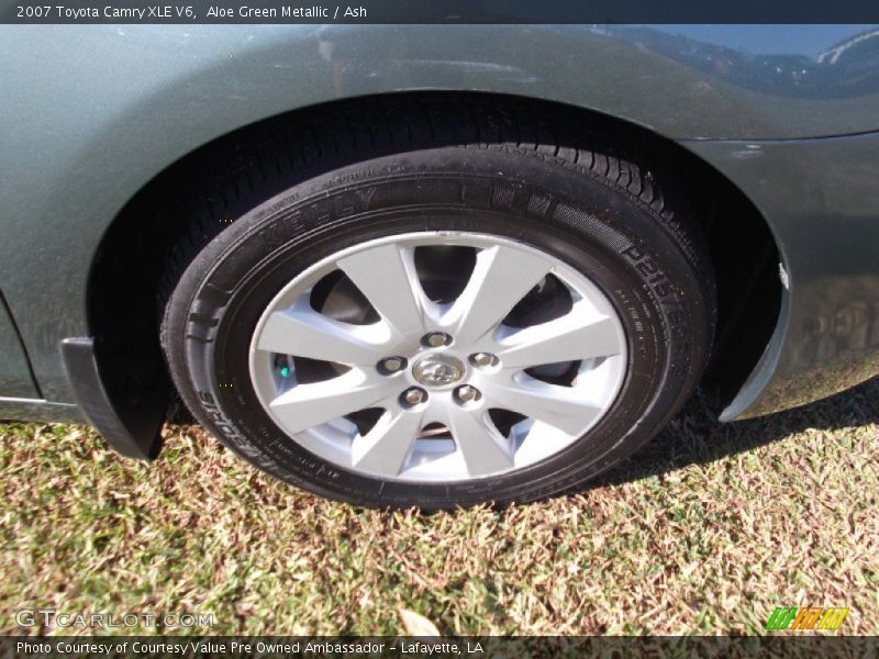 Aloe Green Metallic / Ash 2007 Toyota Camry XLE V6