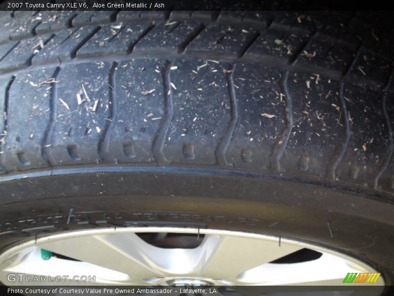 Aloe Green Metallic / Ash 2007 Toyota Camry XLE V6