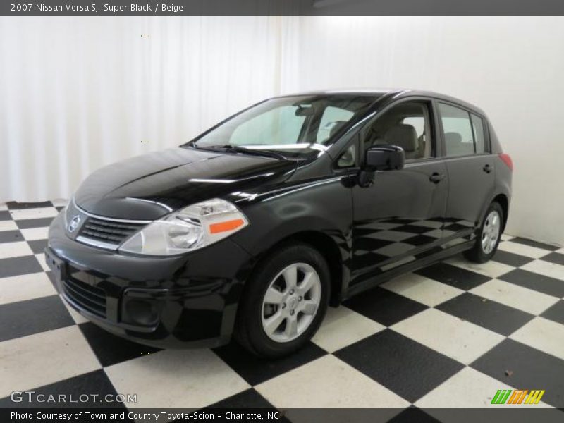 Super Black / Beige 2007 Nissan Versa S