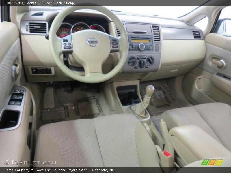 Super Black / Beige 2007 Nissan Versa S