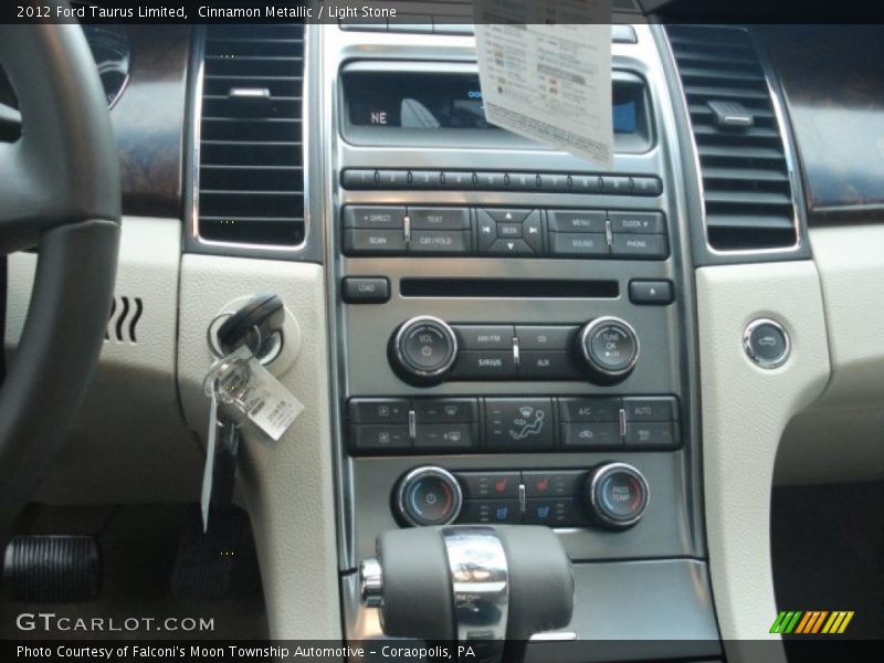 Cinnamon Metallic / Light Stone 2012 Ford Taurus Limited